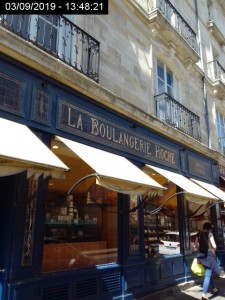 photo des facades des boulangeries prises par nos livreurs pour la campagne REGILAIT